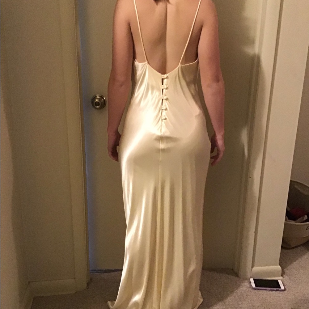 Vintage Silk Gown, Beautiful Butter Yellow Color!!